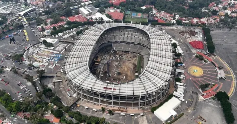 La directiva azulcrema confirma la vuelta al ahora llamado Estadio Banorte para el Clásico Joven, pero la afición no perdona el bajo rendimiento.