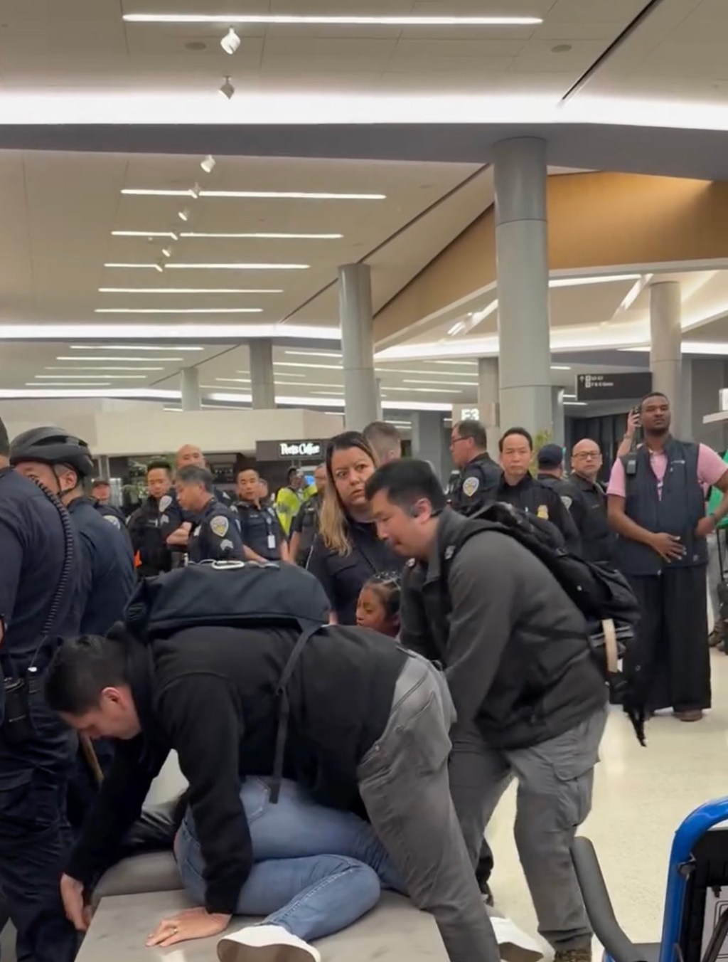 The ICE agents were able to leave with the woman, with San Francisco police present during the detention. Instagram/@andreyivanov_ms