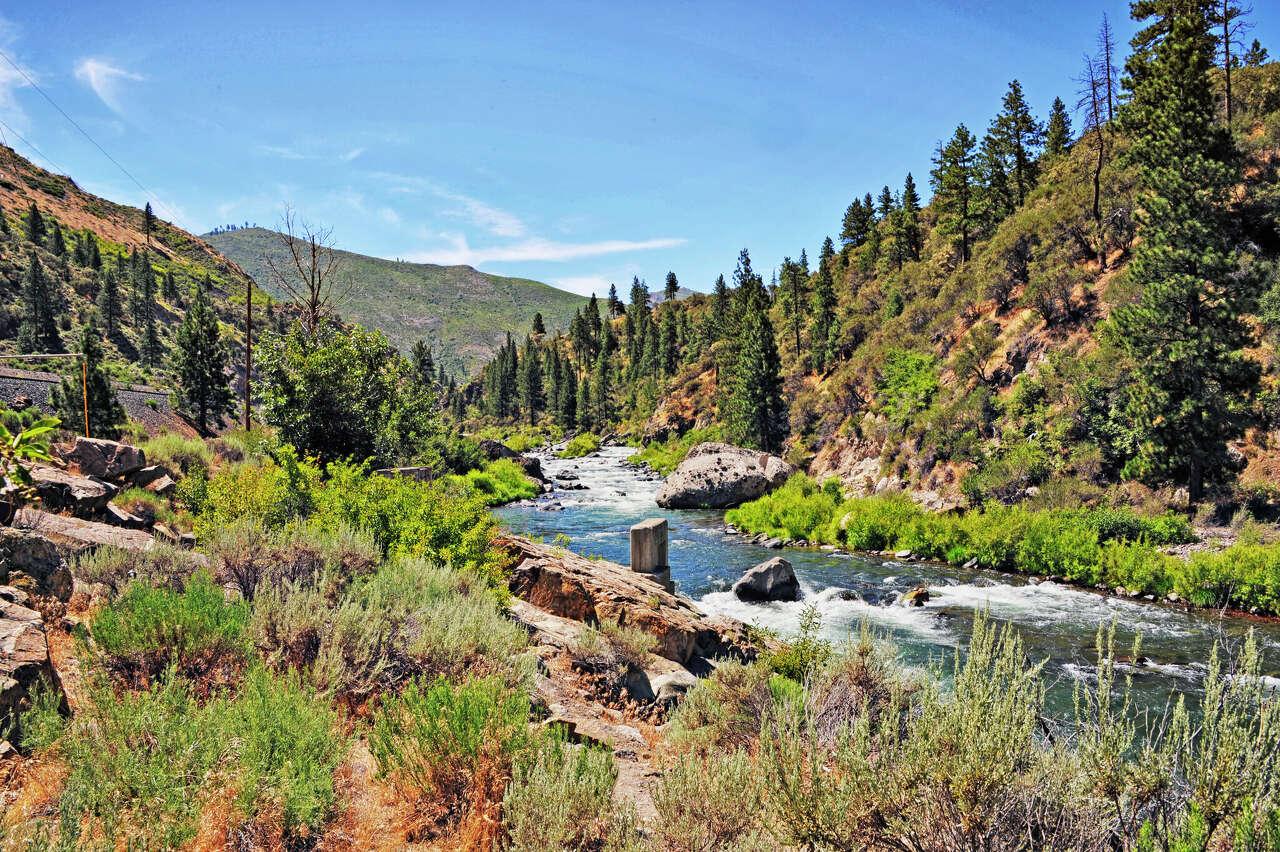 Body of Bay Area teen found in Truckee River after being swept away