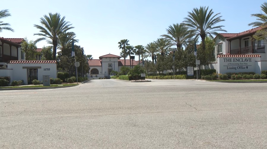 Barrage of gunfire at Rancho Cucamonga apartments leaves manager injured<br><br>