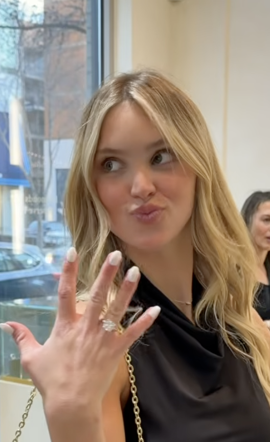 A fun girls’ date idea: trying on rings together