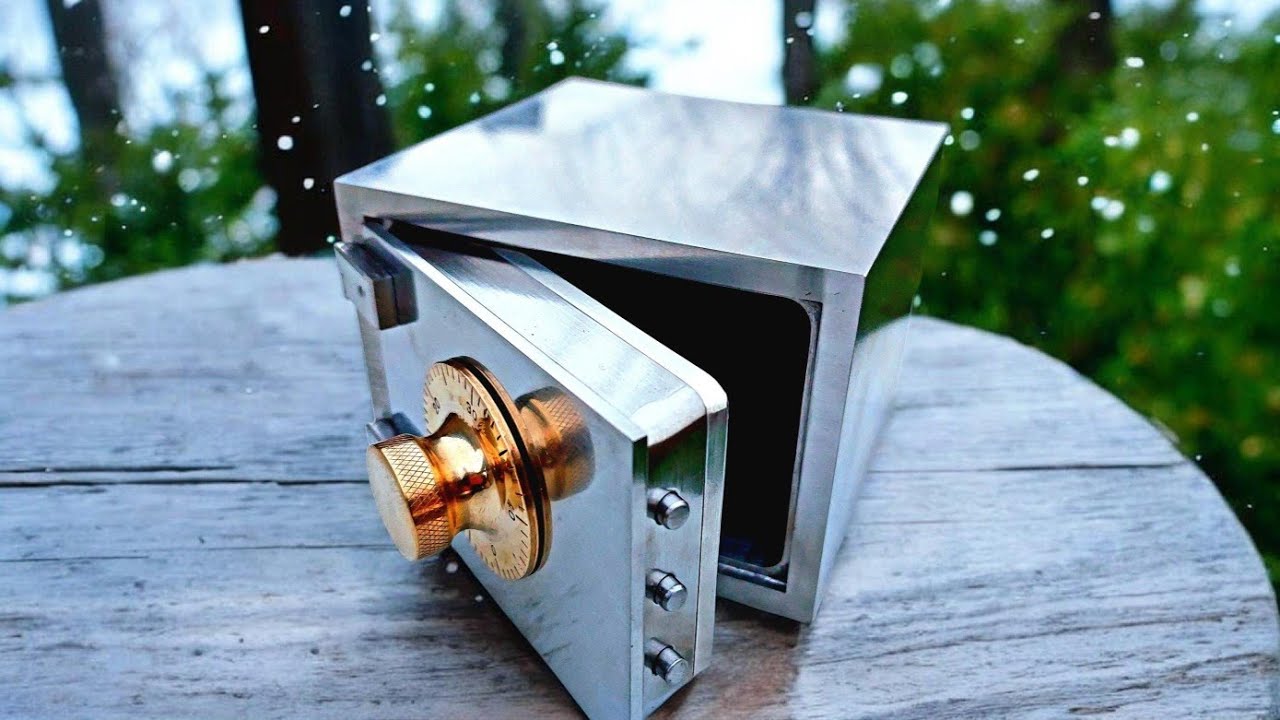 This safe may be tiny - but nothing can destroy it