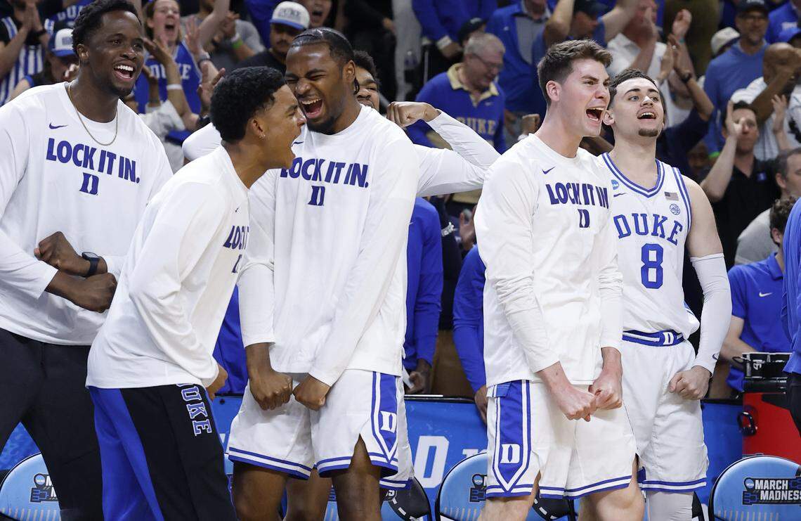 Duke basketball injury update: Could Caleb Foster return for Sweet 16 ...