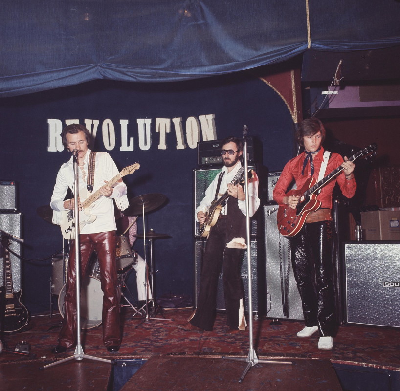 1970 No. 1 hit ranked among best soft rock songs of all time became a ...