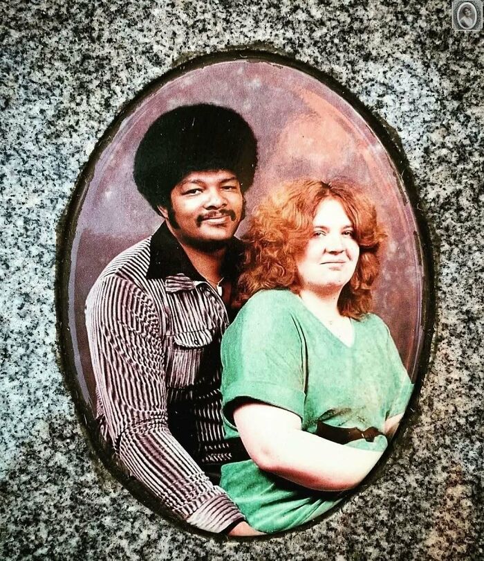 50 Portraits On Tombstones That Tell Stories Of Lives Once Lived