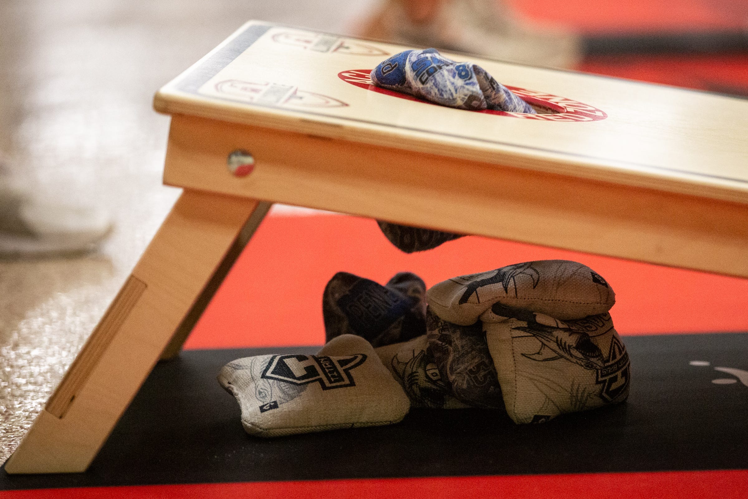 Quadruple amputee cornhole player accused of fatally shooting man while driving<br><br>