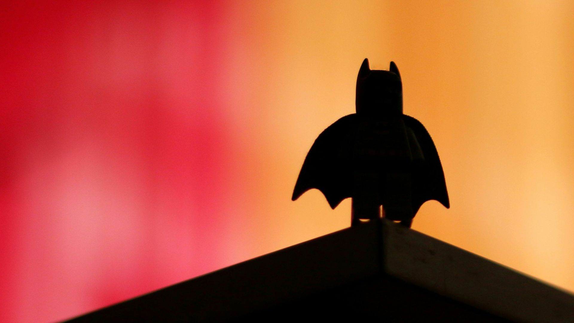 20 graphic novels worth bingeing if you're a fan of DC