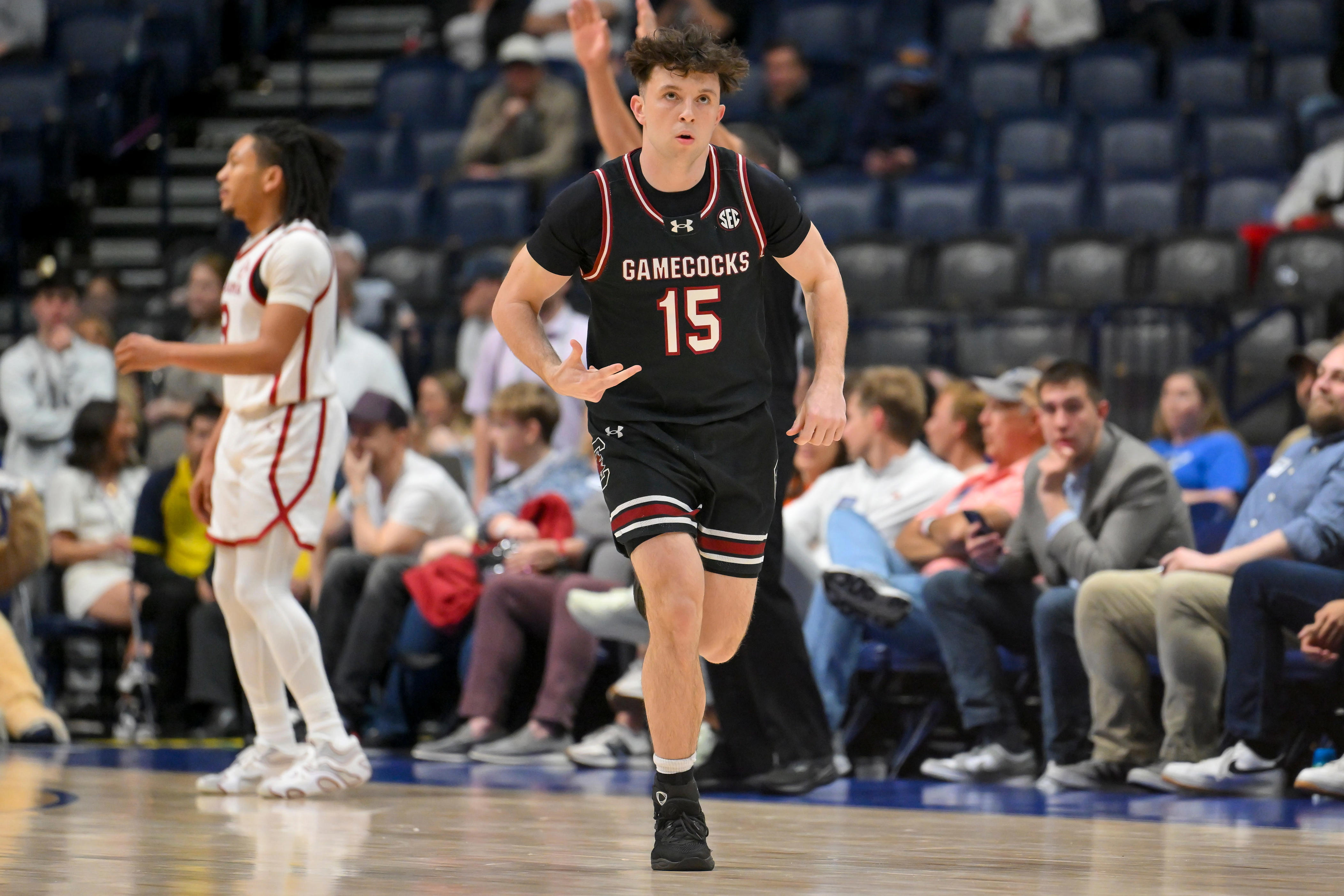 Promising South Carolina true freshman plans to enter transfer portal