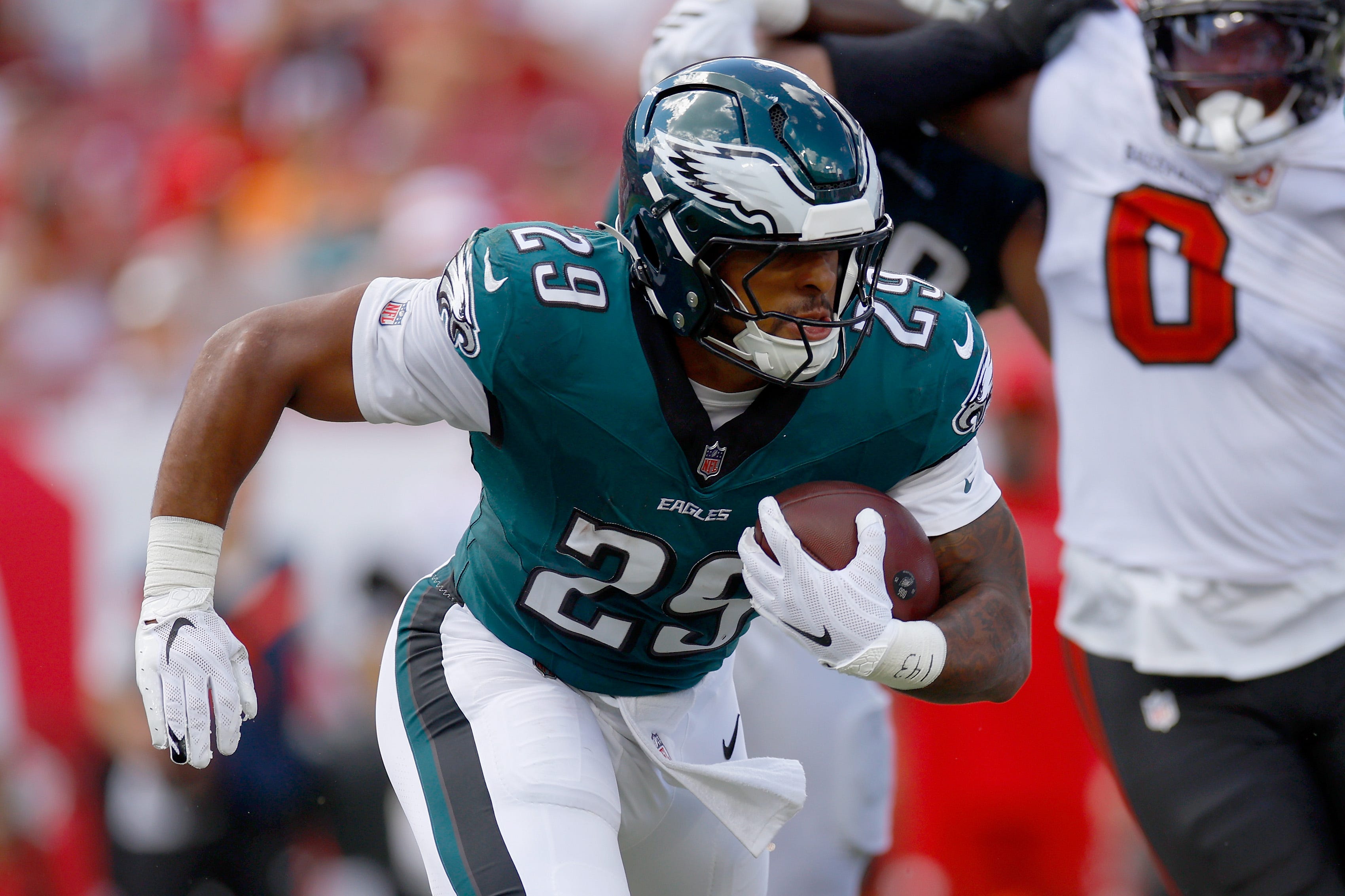 Panthers officially announce signing of former 2nd-round RB