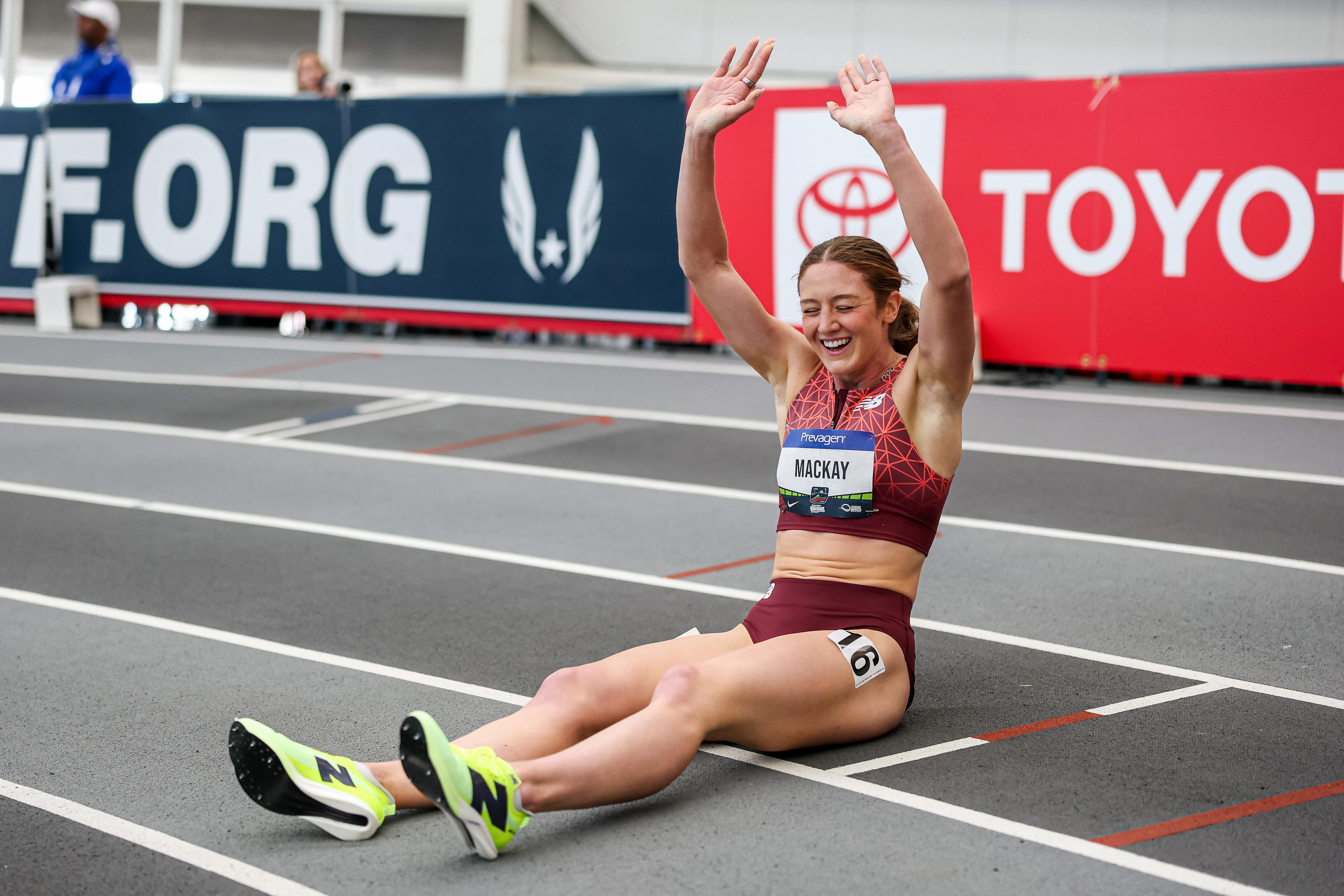 Emily Mackay achieves a new 3000m personal best on the world stage