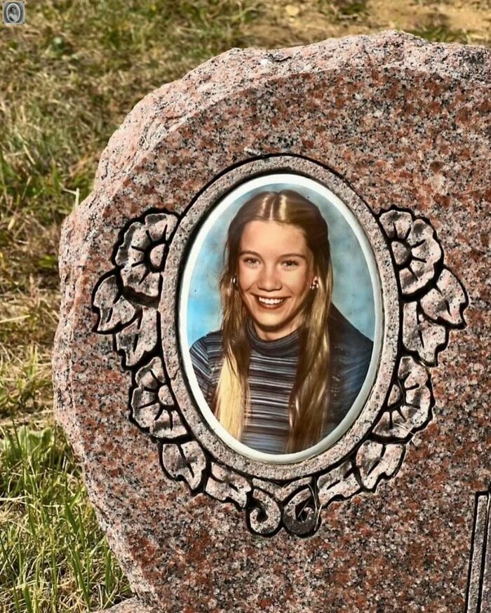50 Portraits On Tombstones That Tell Stories Of Lives Once Lived