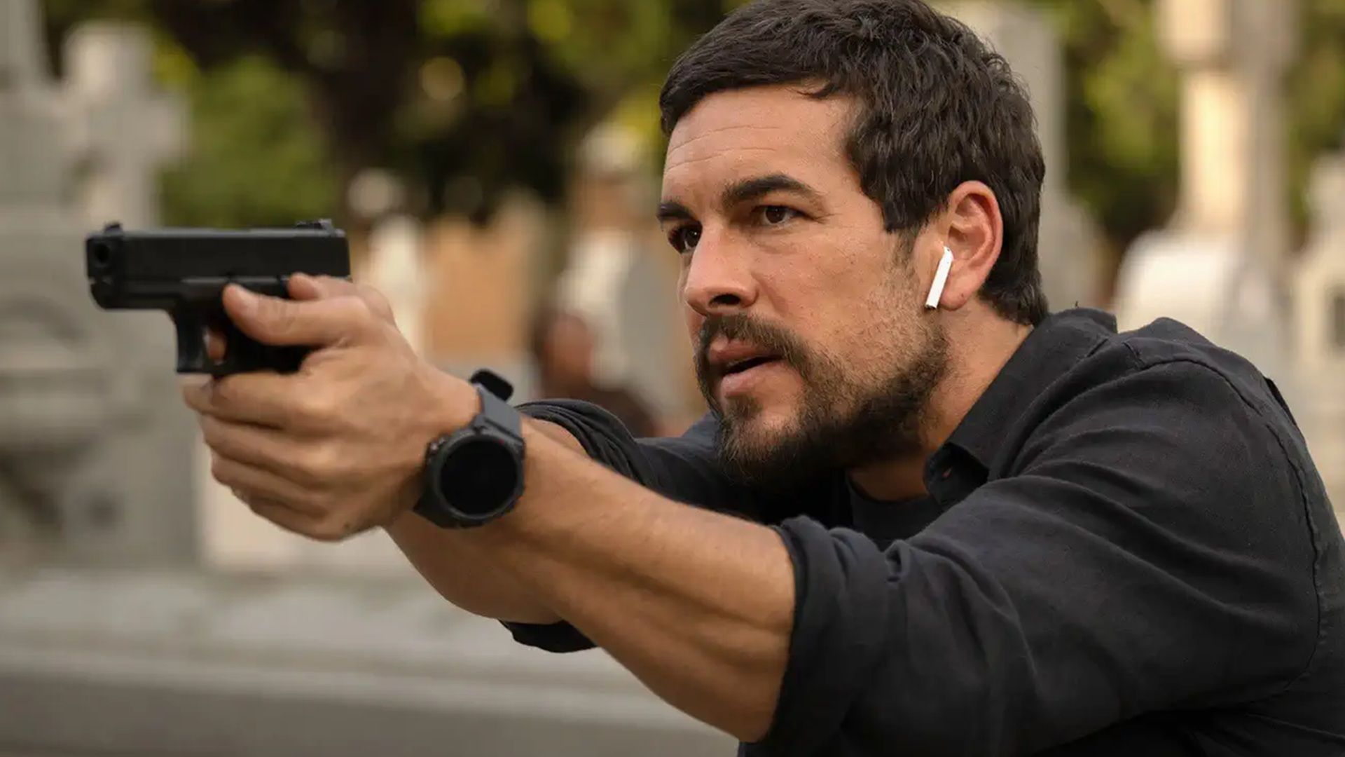 Amazon's 134-minute Jason Bourne substitute action thriller remains a ...