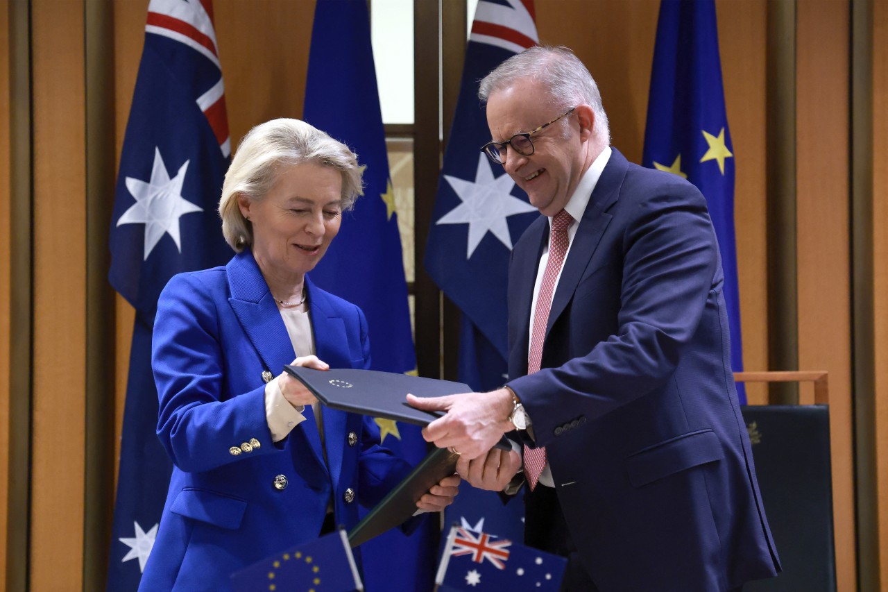 EU and Australia sign free-trade agreement, security deal
