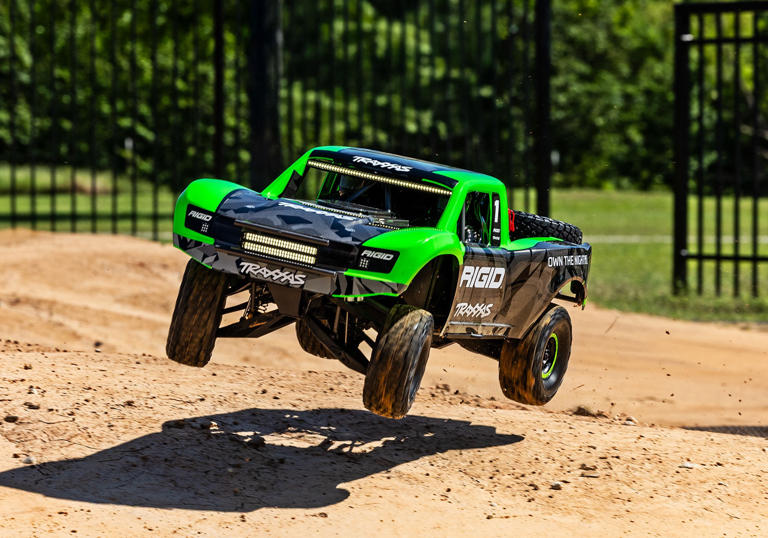 Traxxas Unlimited Desert Racer: Is this the best RC desert truck out there?