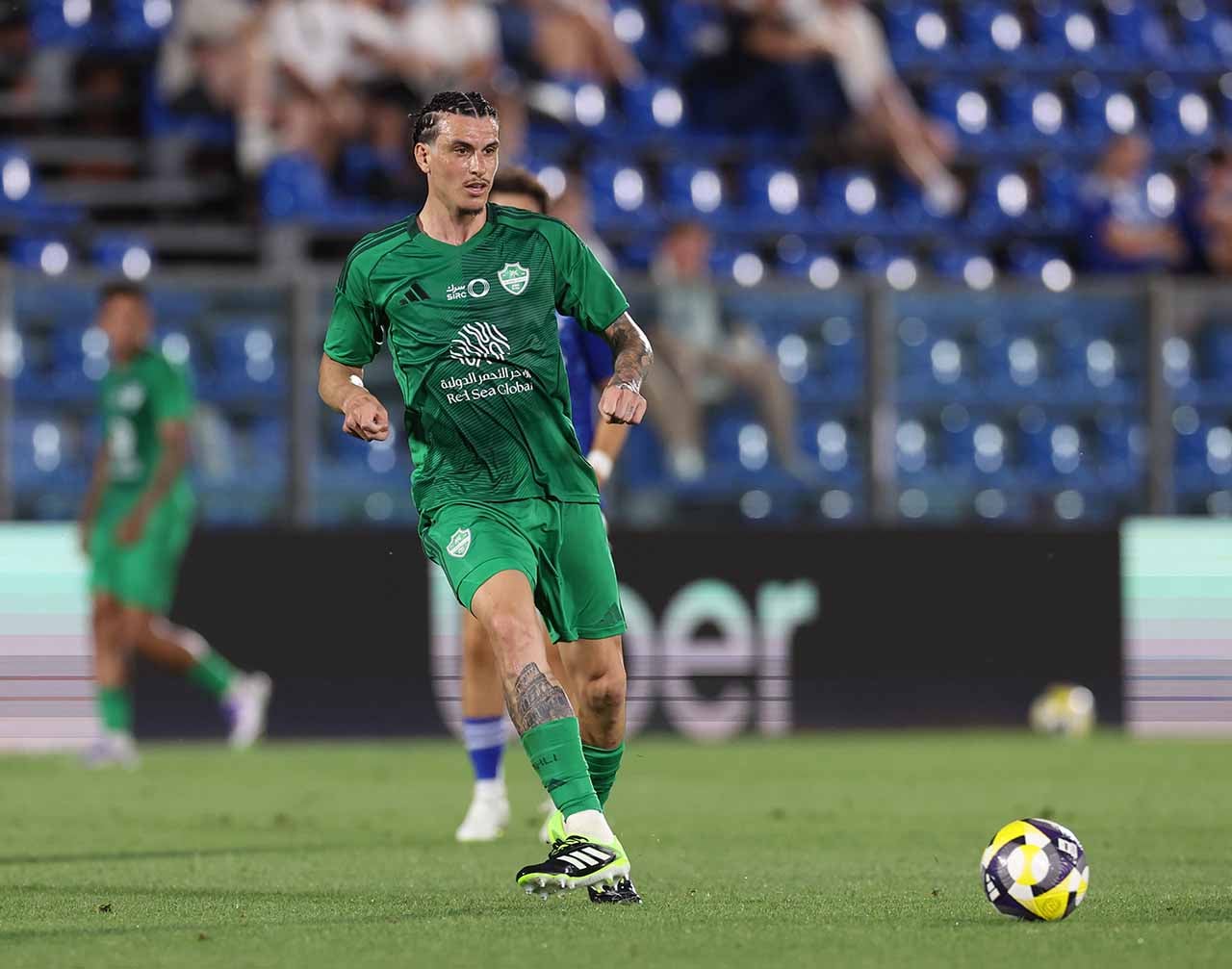Ibañez se coloca à disposição de Ancelotti para qualquer função: 