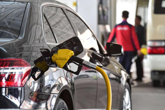 Cars Queue At Gas Stations Across China Ahead Of Fuel Price Hike