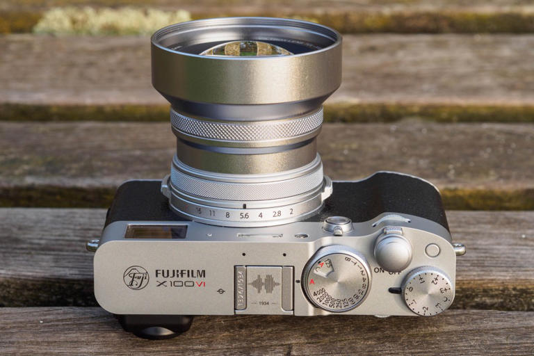 Viltrox TCL-X100VI review – useful extra reach for the classic compact