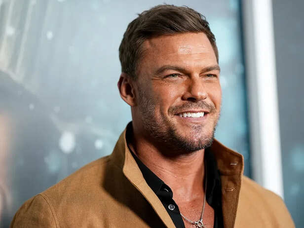 Alan Ritchson punching video controversy sparks debate on celebrity ...