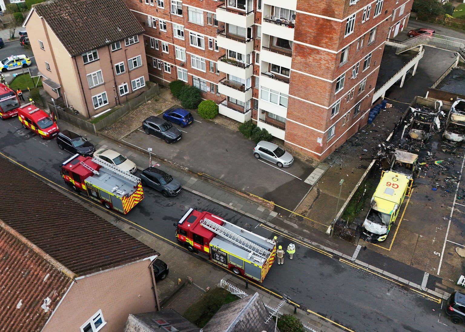 Dramatic footage shows the moment ambulance explodes in Golders Green<br><br>