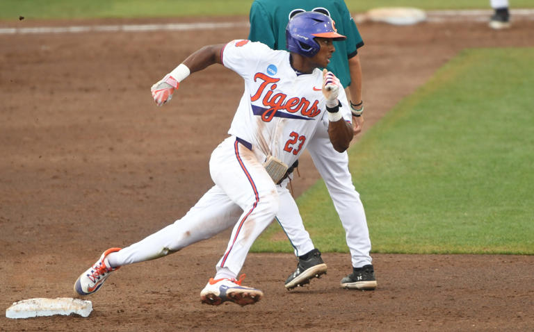 Where to watch Clemson baseball vs Coastal Carolina today: TV, stream