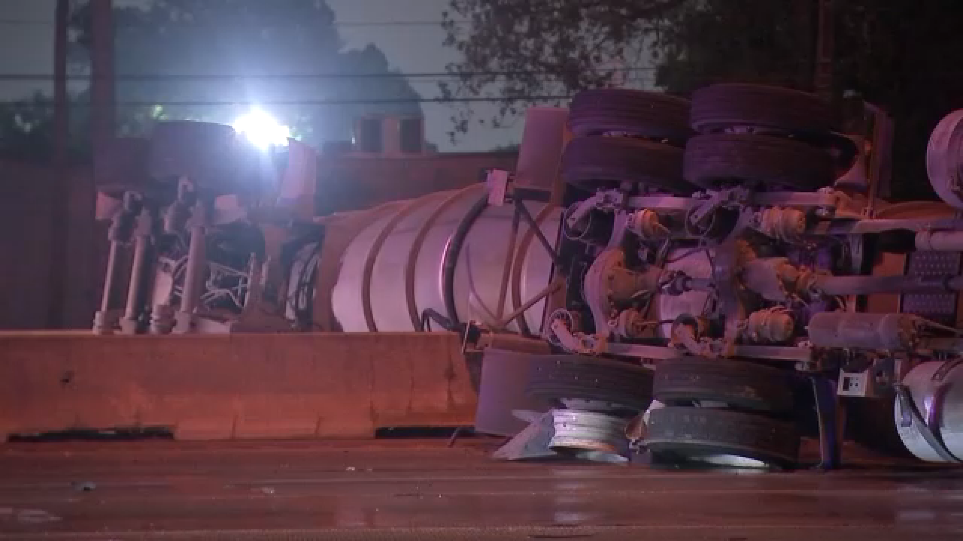 Lanes reopened after overturned big rig blocks I-45 North southbound ...