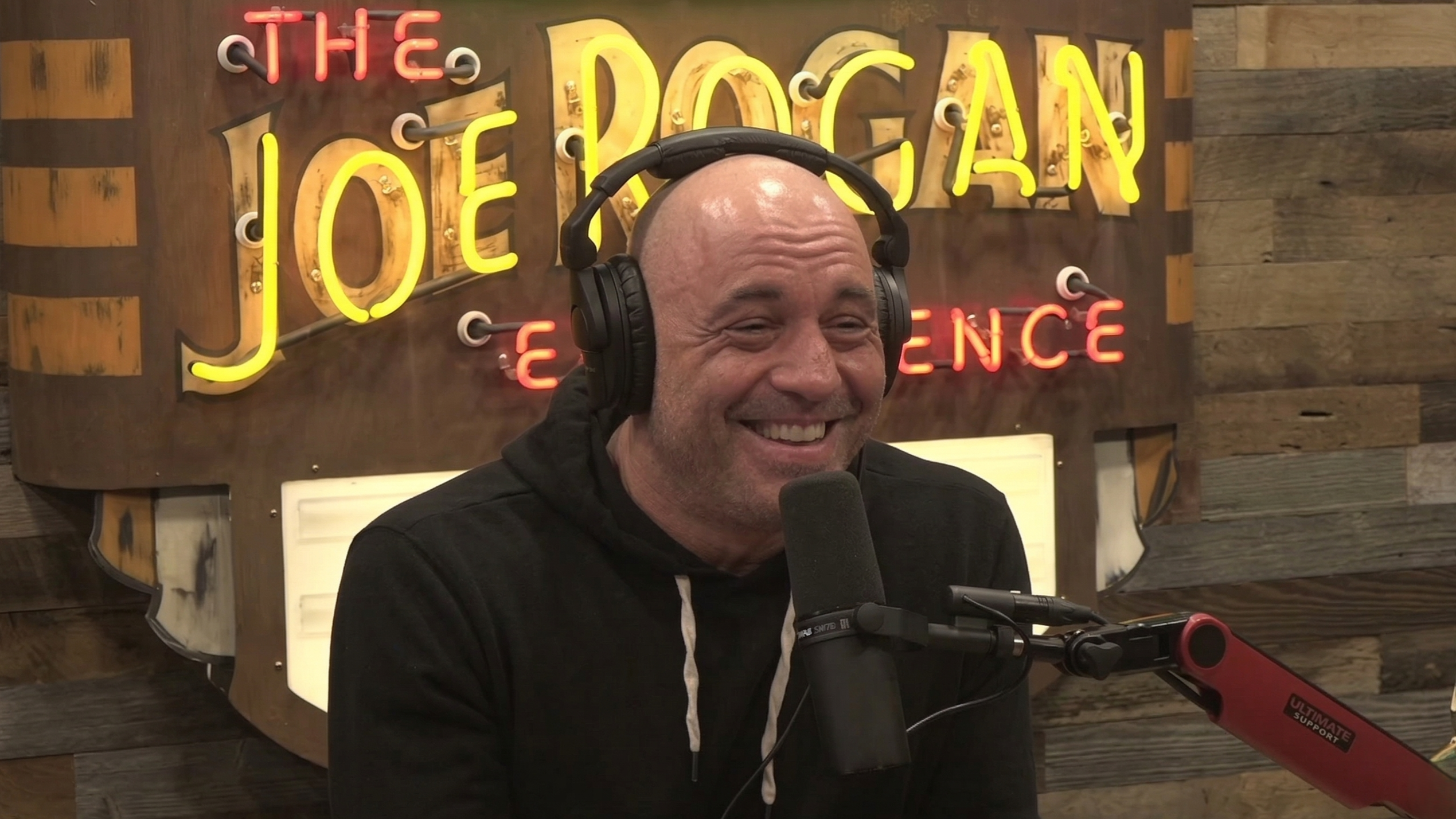 CNN tried to go after Joe Rogan - it backfired fast