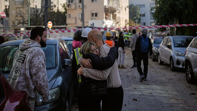 Continúa la búsqueda de desaparecidos en el centro de Tel Aviv tras el ...