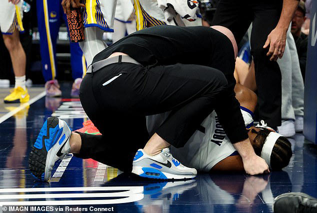 Horror as NBA star suffers all-time sickening knee injury and is ...