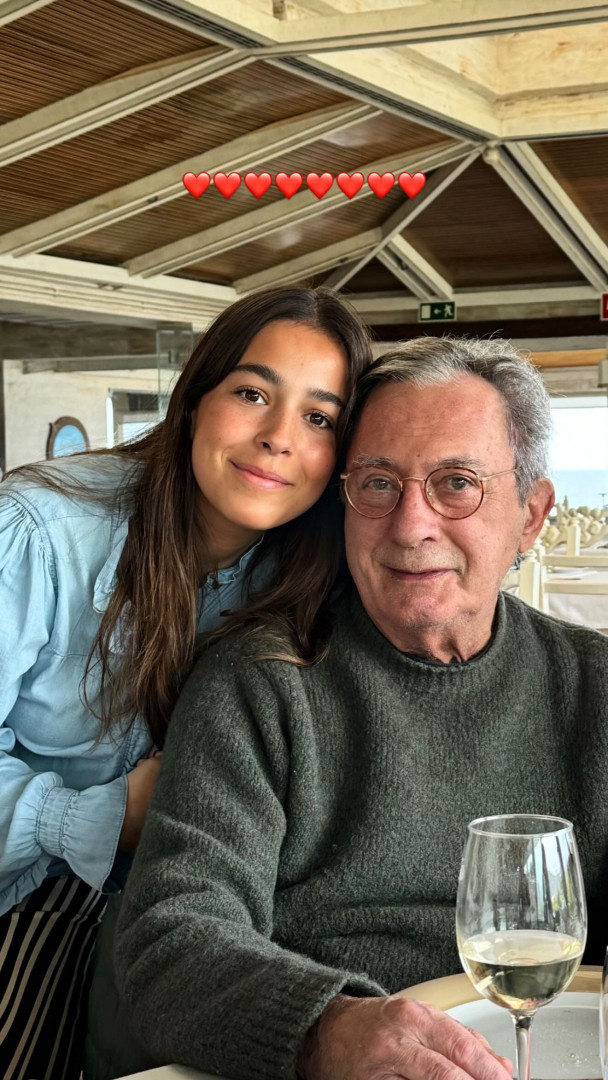Carlos Cruz faz 84 anos e recebe homenagem das filhas: 