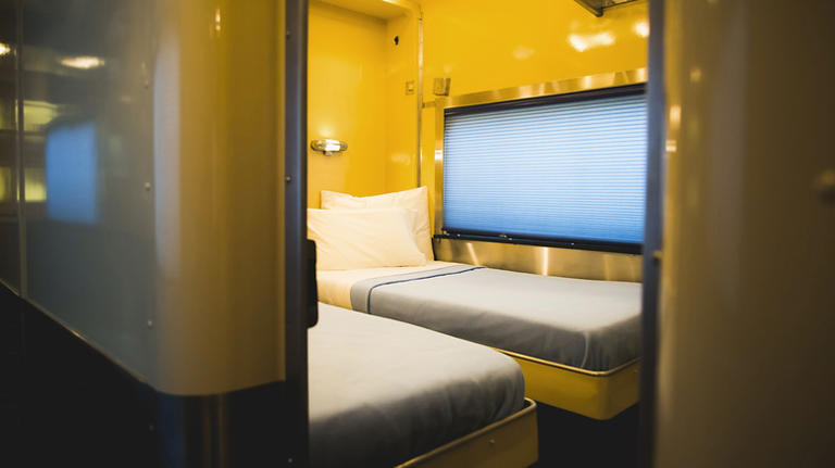 9 rules to know before traveling on a sleeper train