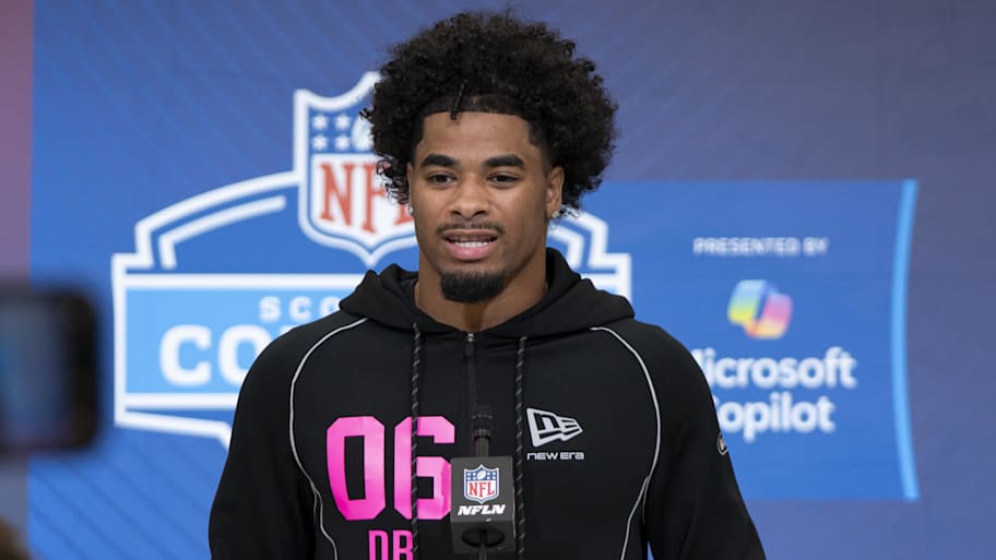 Giants suddenly have tougher draft decision after eye-opening pro day<br>