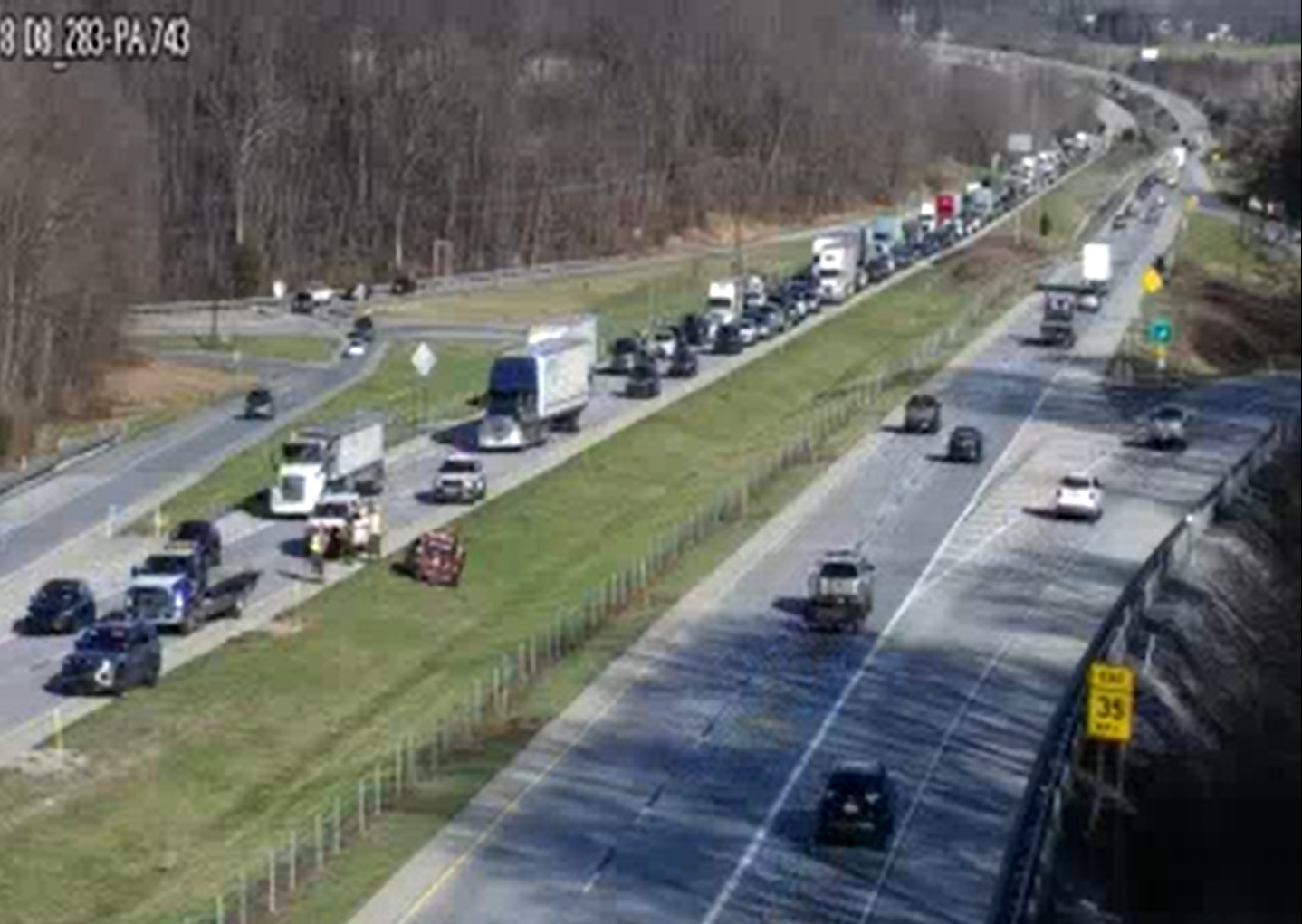 Crash blocks lane, causes delays on Route 283