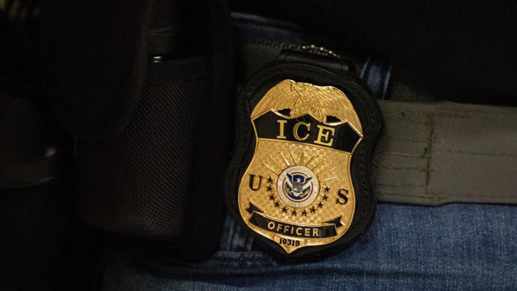 Seattle council committee approves blocking ICE access to data