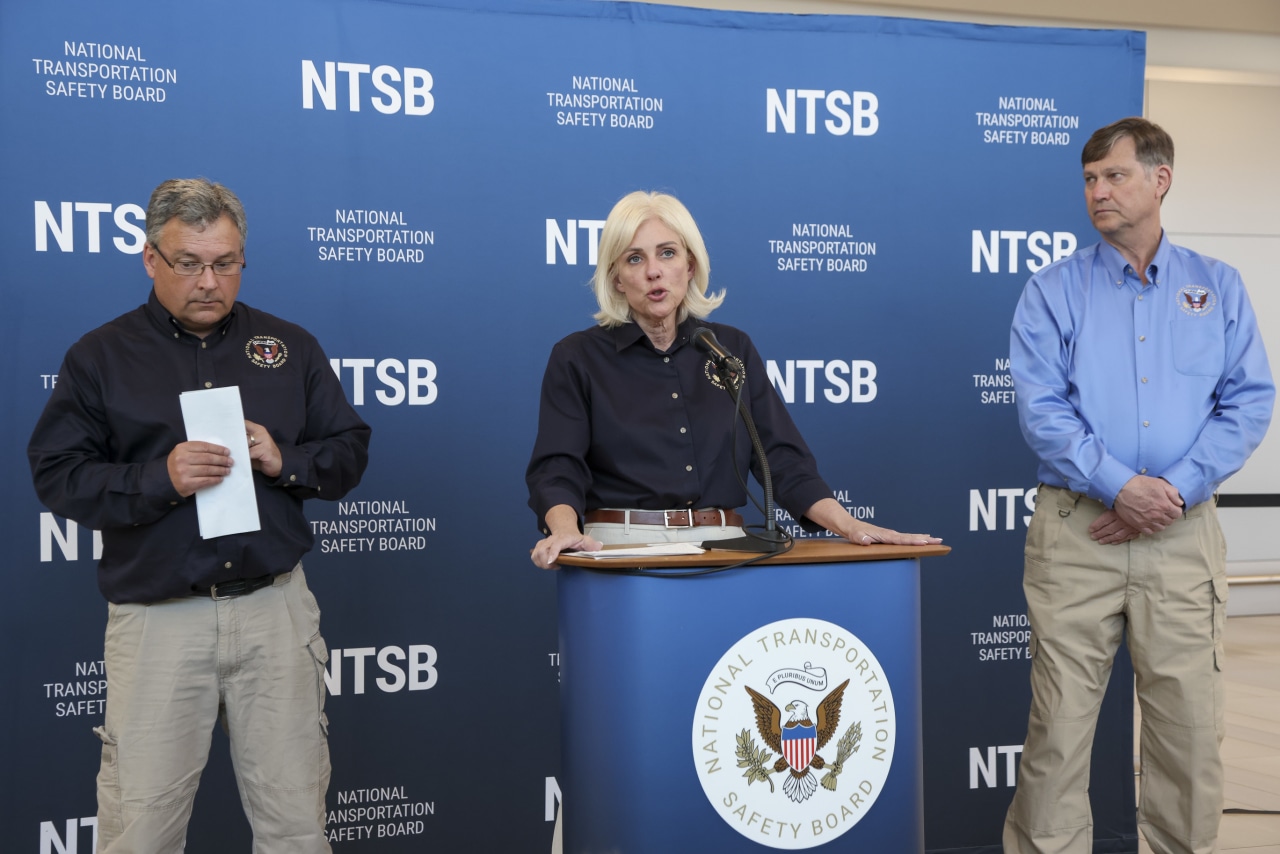 NTSB investigates controller workload and missing transponder in ...