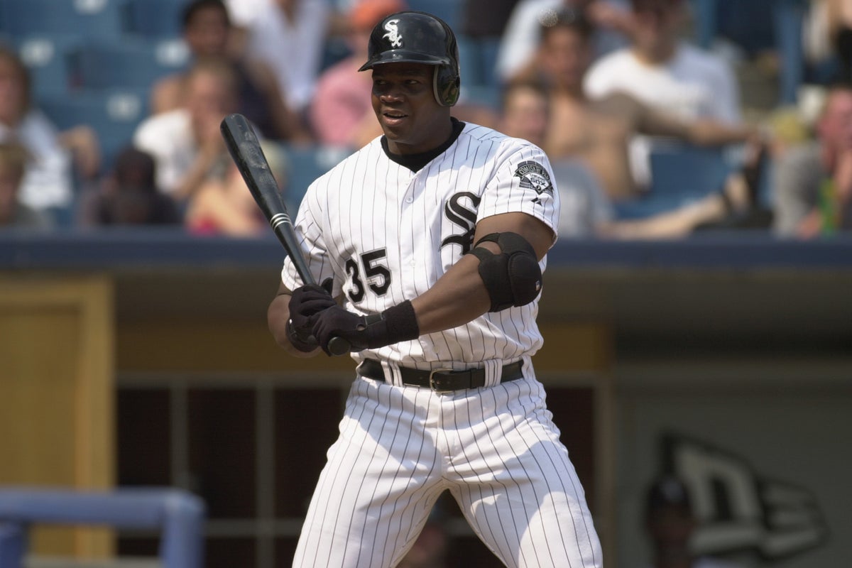 MLB Hall of Famer sues his old team for selling jerseys using his name
