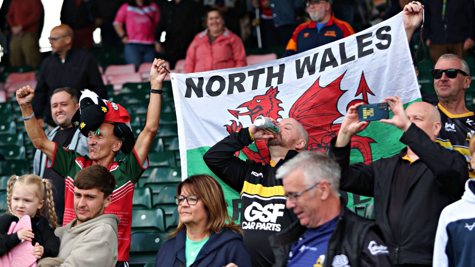 North Wales Crusaders swoop to sign amateur rugby union duo amid ...