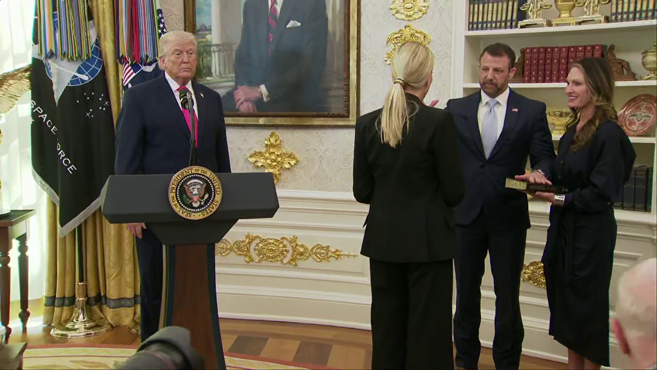 Trump swears in Markwayne Mullin as DHS secretary