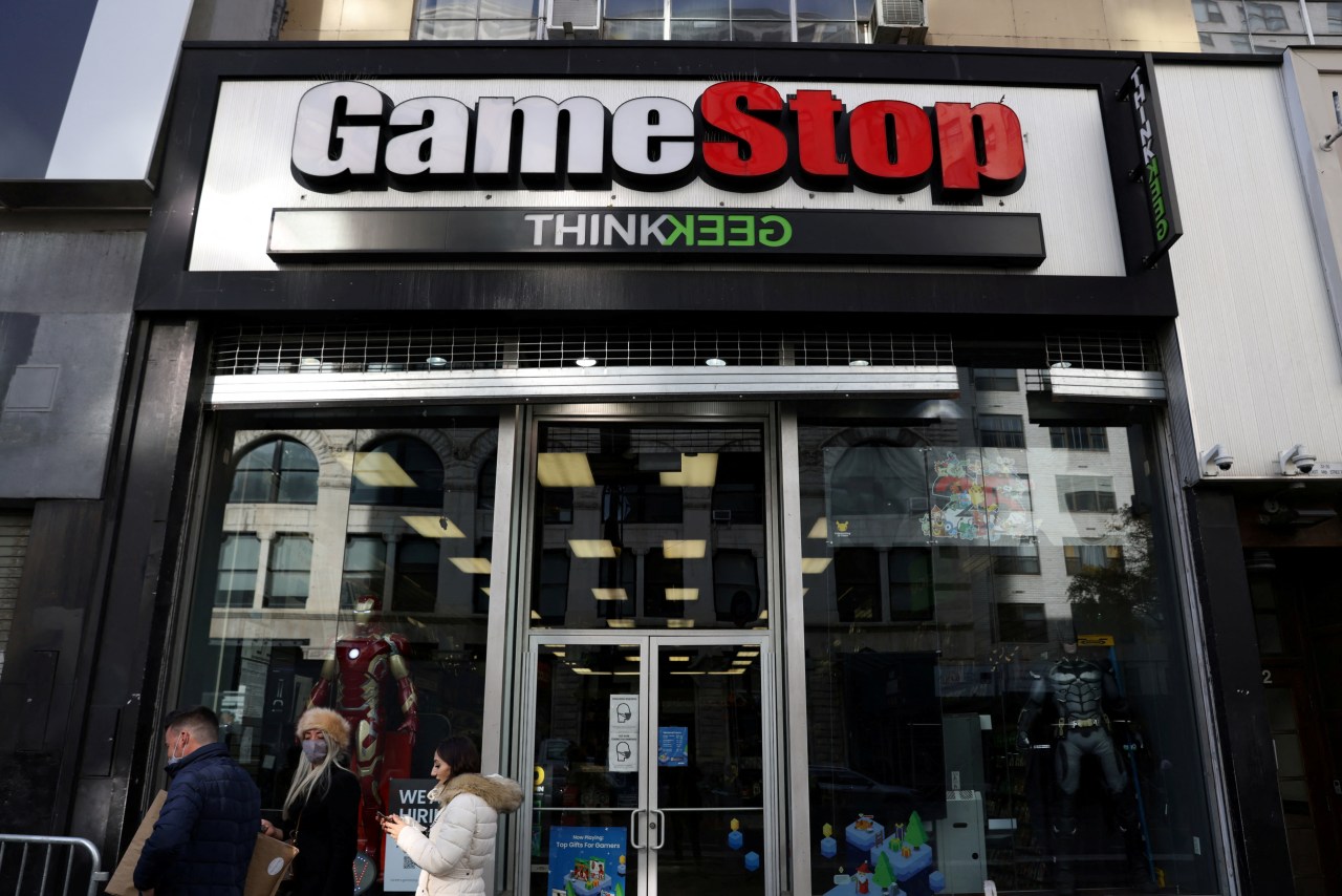 GameStop sales fall amid continued retail troubles, Bitcoin value decline