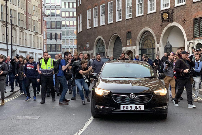 26 bodyguards reveal what it’s like protecting the rich and famous