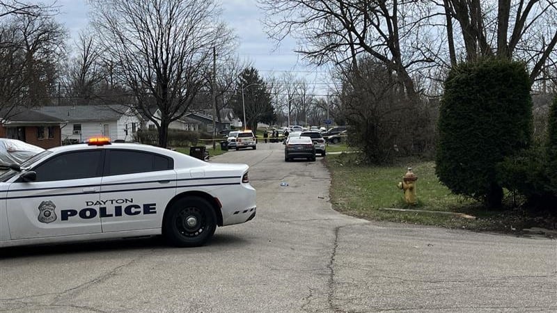 Coroner IDs 28-year-old man killed in shooting that injured 1 other in ...