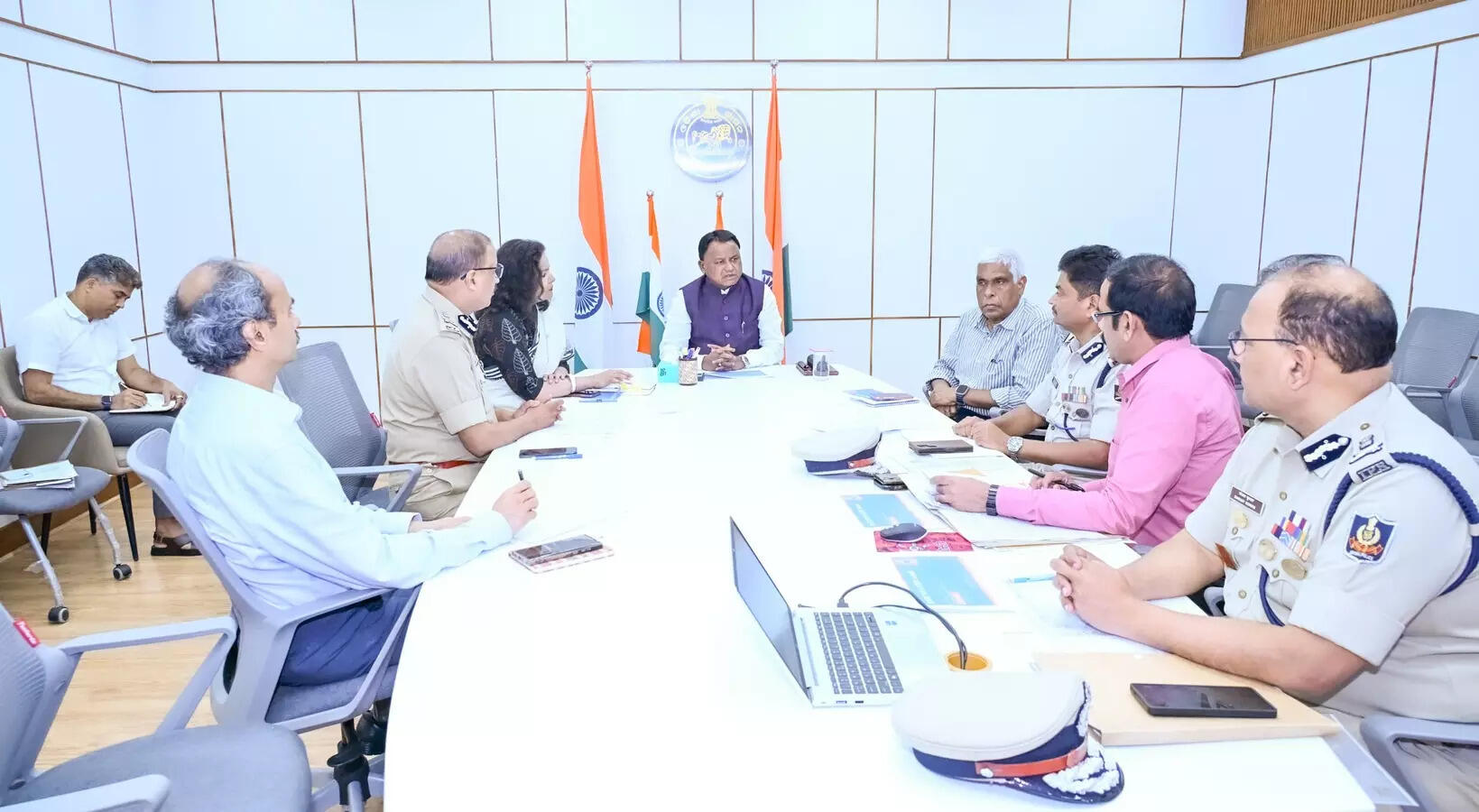 CM asks cops for foolproof security on Ram Navami