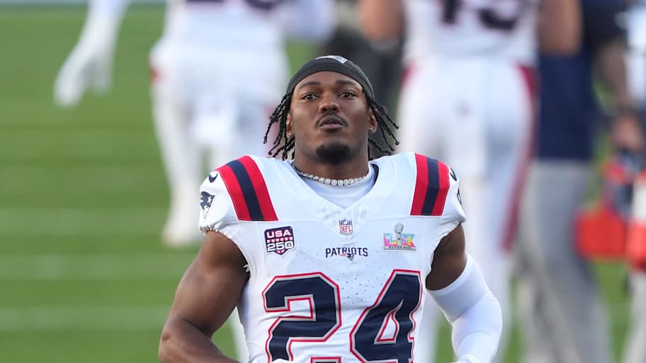 Patriots FA signing takes some wind out of Dell Pettus