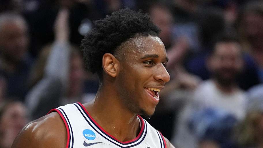 Why UConn's Reed Becoming Center of Attention in MSU's Gameplan