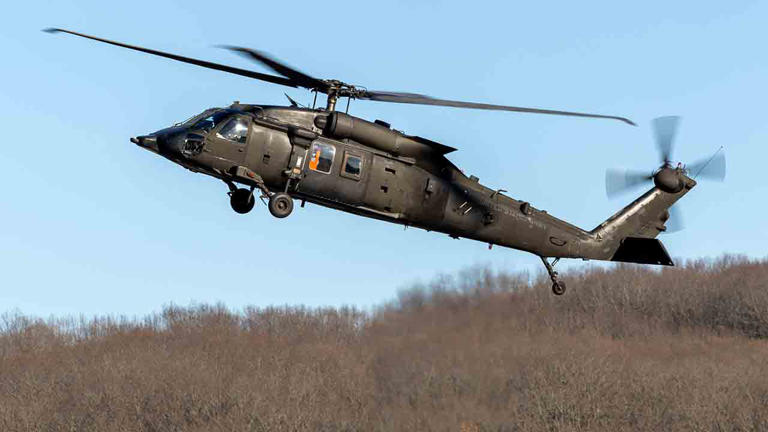 Black Hawk som kan fly selv går inn i den amerikanske hærens flåte