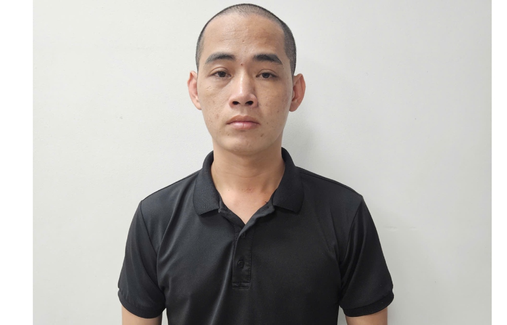 Lừa đảo đối tác chiếm đoạt hơn 4 tỉ đồng bằng mã chuyển tiền khống