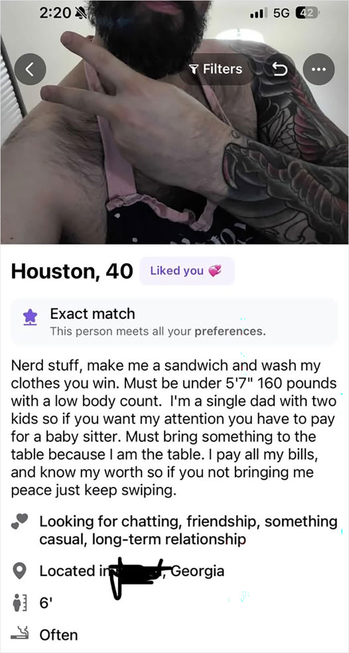 38 Dating Profiles That Are Painfully Cringeworthy