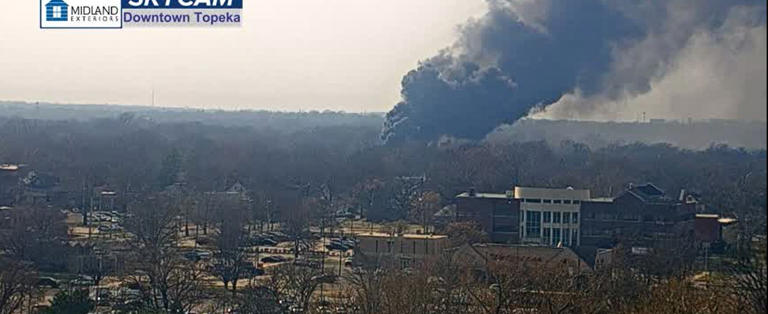 Fire in southwest Topeka sends smoke cloud into the sky, TFD responds