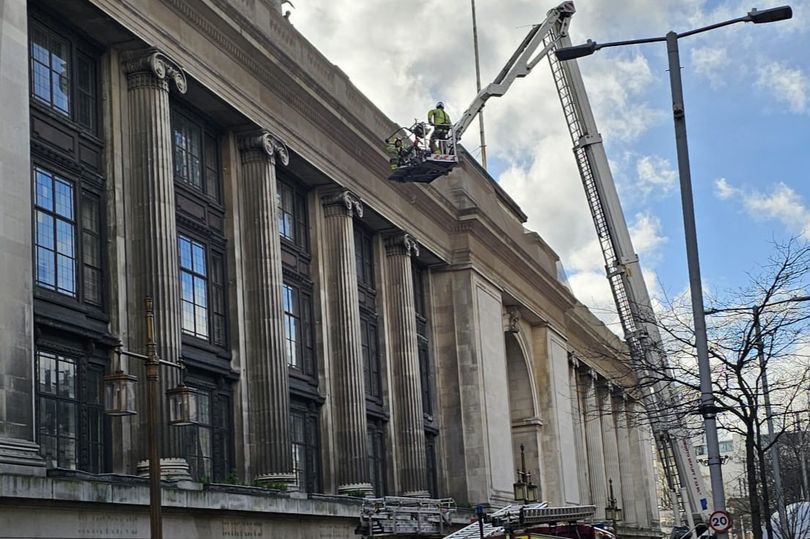 Nottingham pigeon rescue fails as fire crews called out to Council ...
