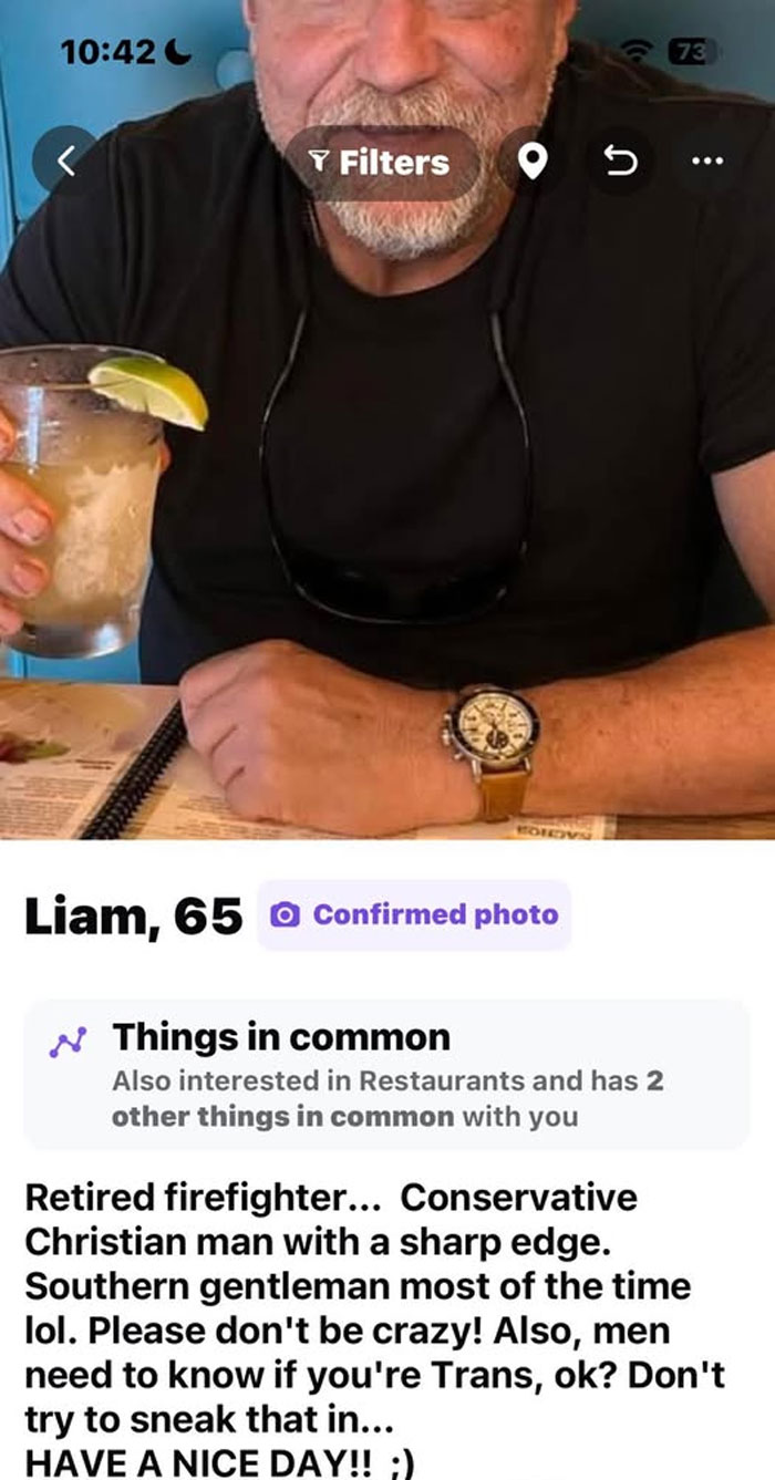 38 Dating Profiles That Are Painfully Cringeworthy
