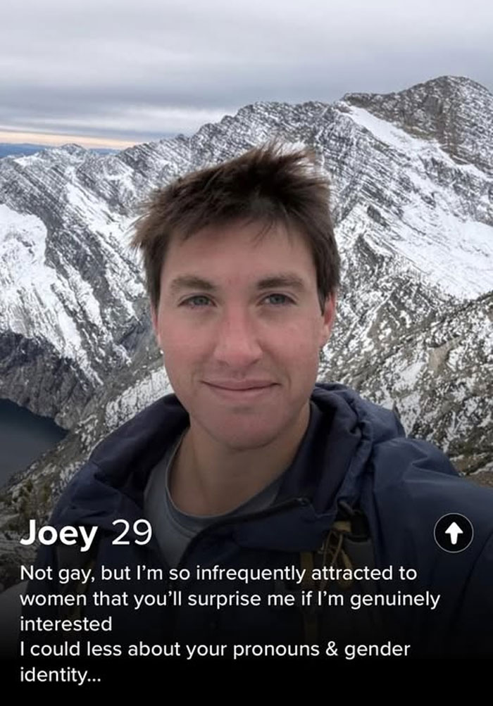 38 Dating Profiles That Are Painfully Cringeworthy